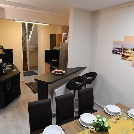 Rose Terrace Appartamento Budapest